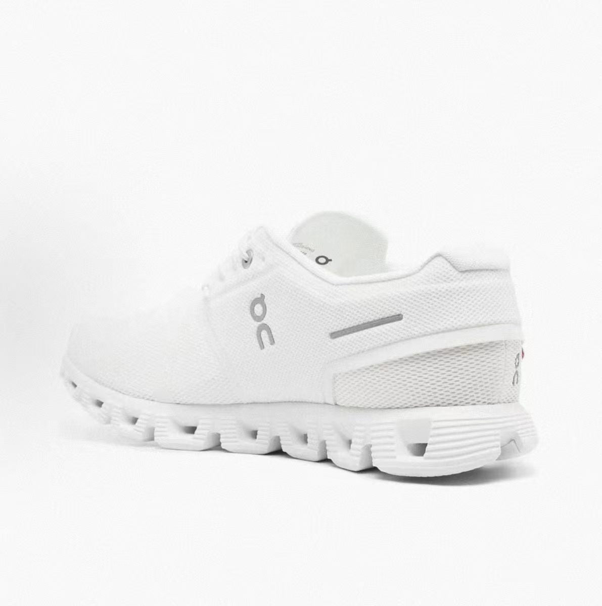 On Cloud 6 Women's Lightweight Cushioned Shoes