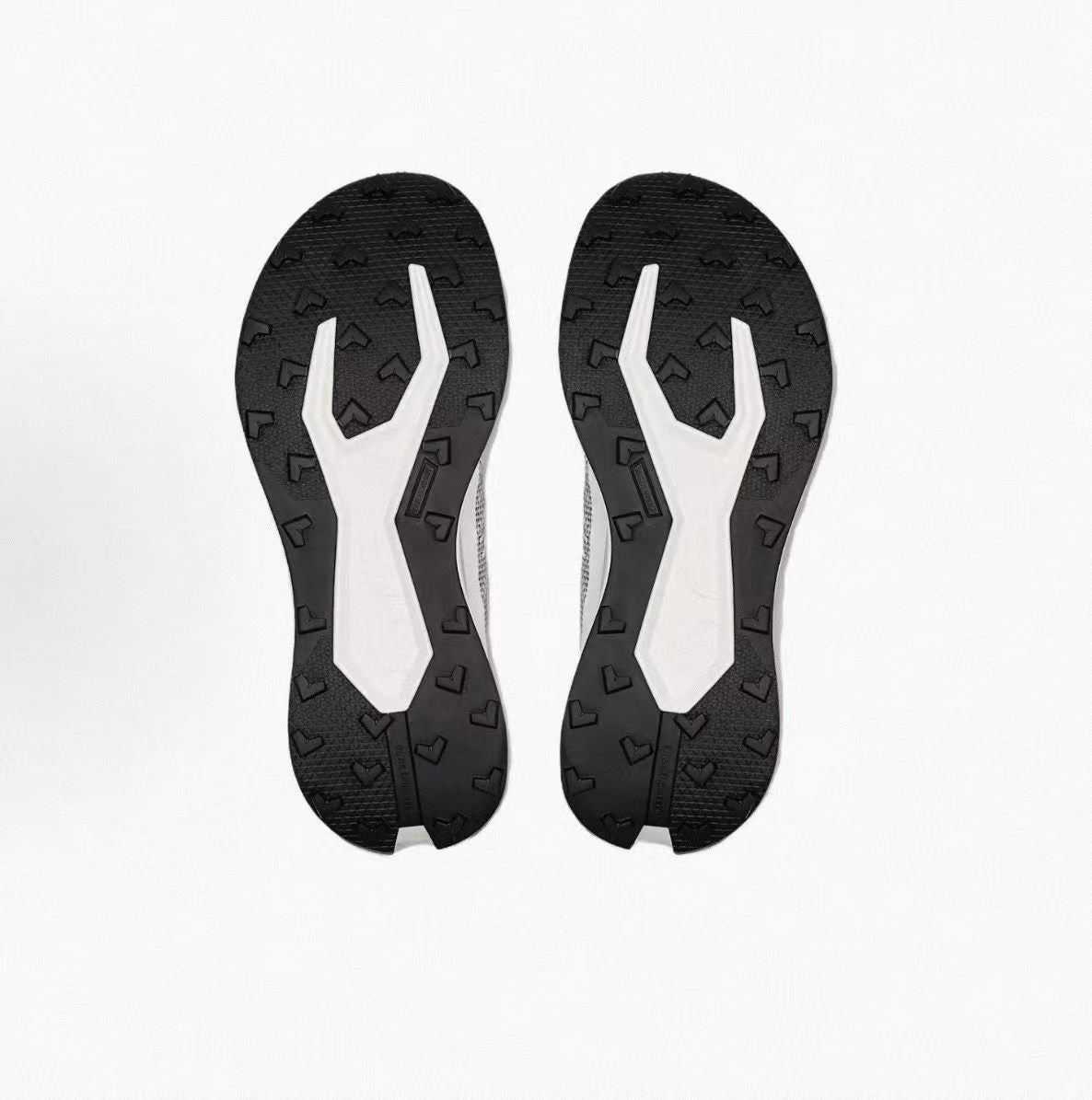On × REI Co-op Cloudultra 3 Women's Running Shoes — Classic Comfort and Breathability