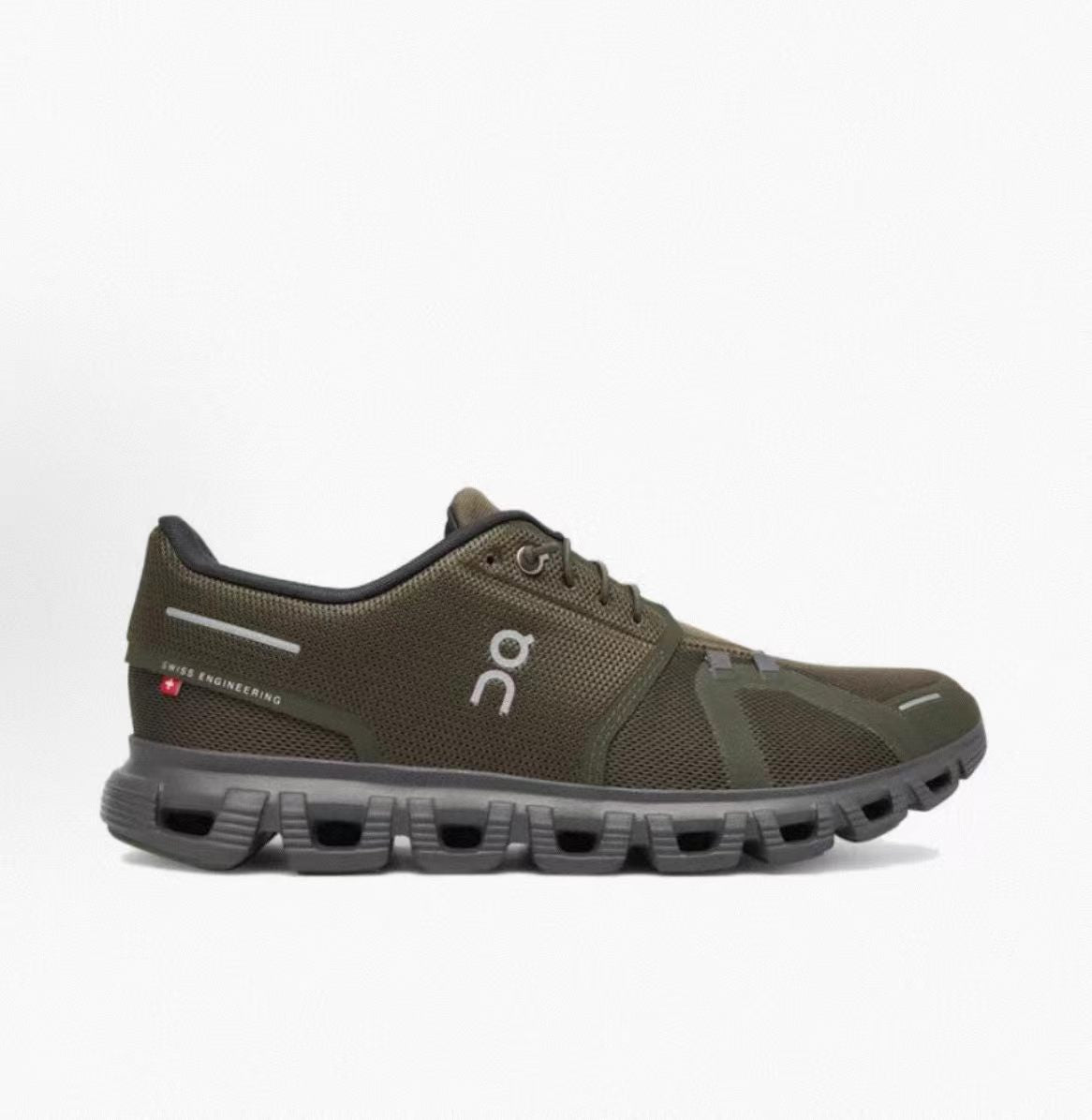 On Cloud 6 Men's Lightweight Everyday Shoes