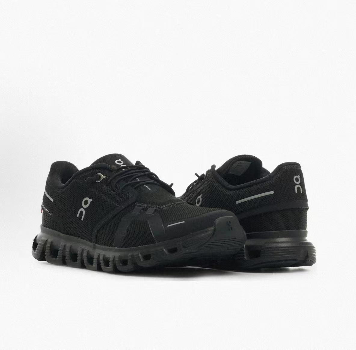 On Cloud 6 Women's Lightweight Everyday Shoes